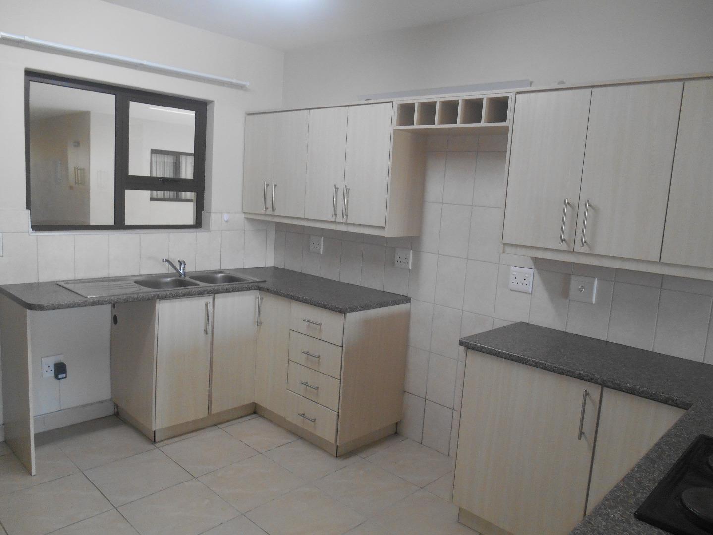 Flat To Rent in Walvis Bay Central, Walvis Bay