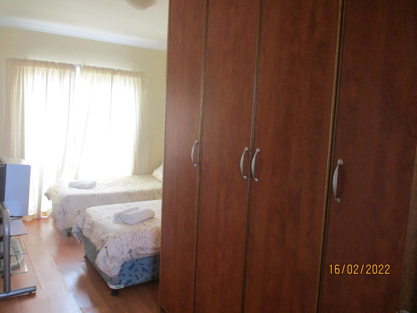 Townhouse To Rent in Walvis Bay Central, Walvis Bay