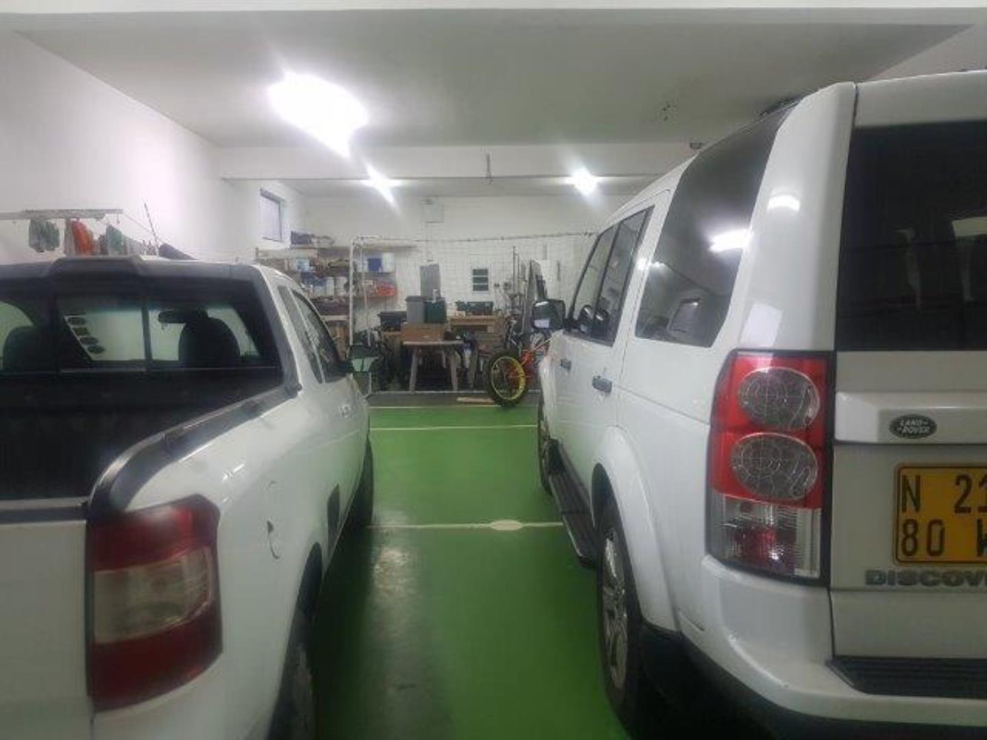 754376_Garage.jpg