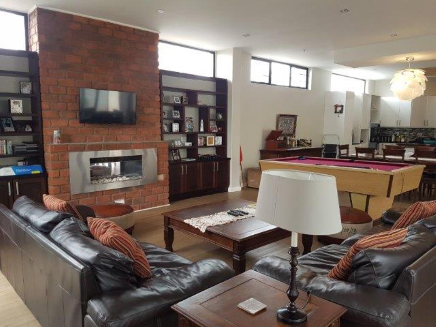 754376_Lounge8.jpg