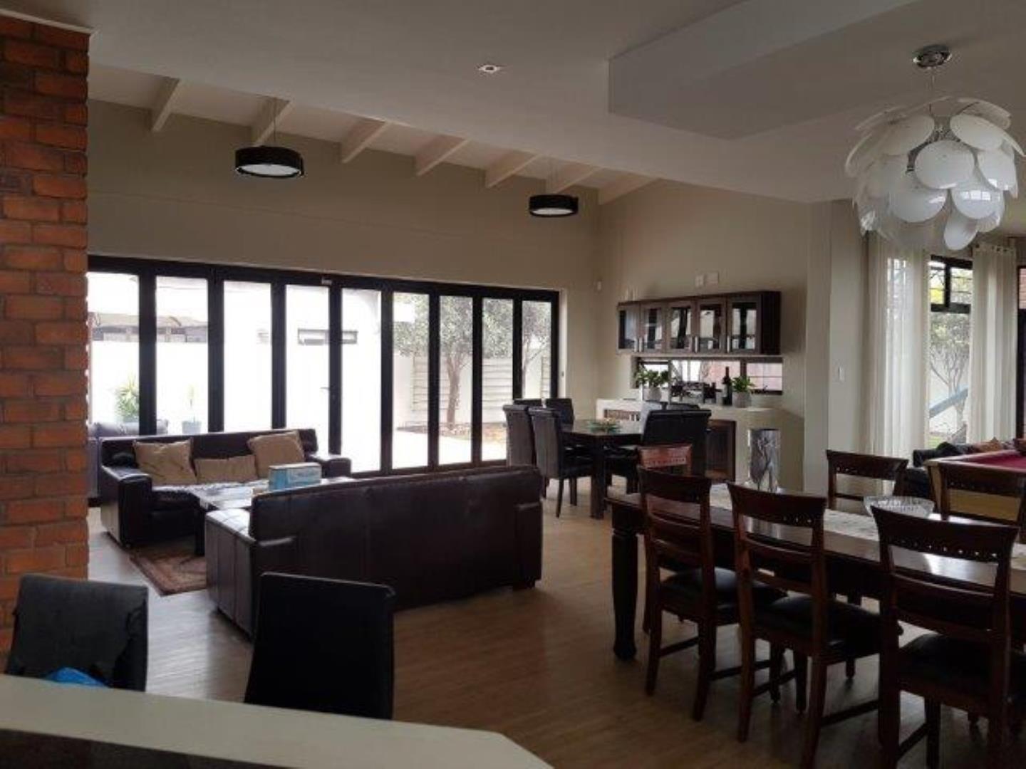 754376_OpenPlan2.jpg