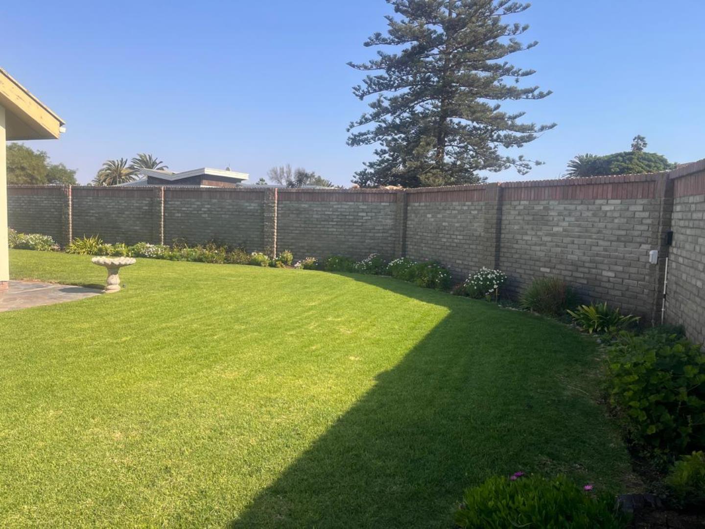 5 Bedroom House for Sale - Erongo