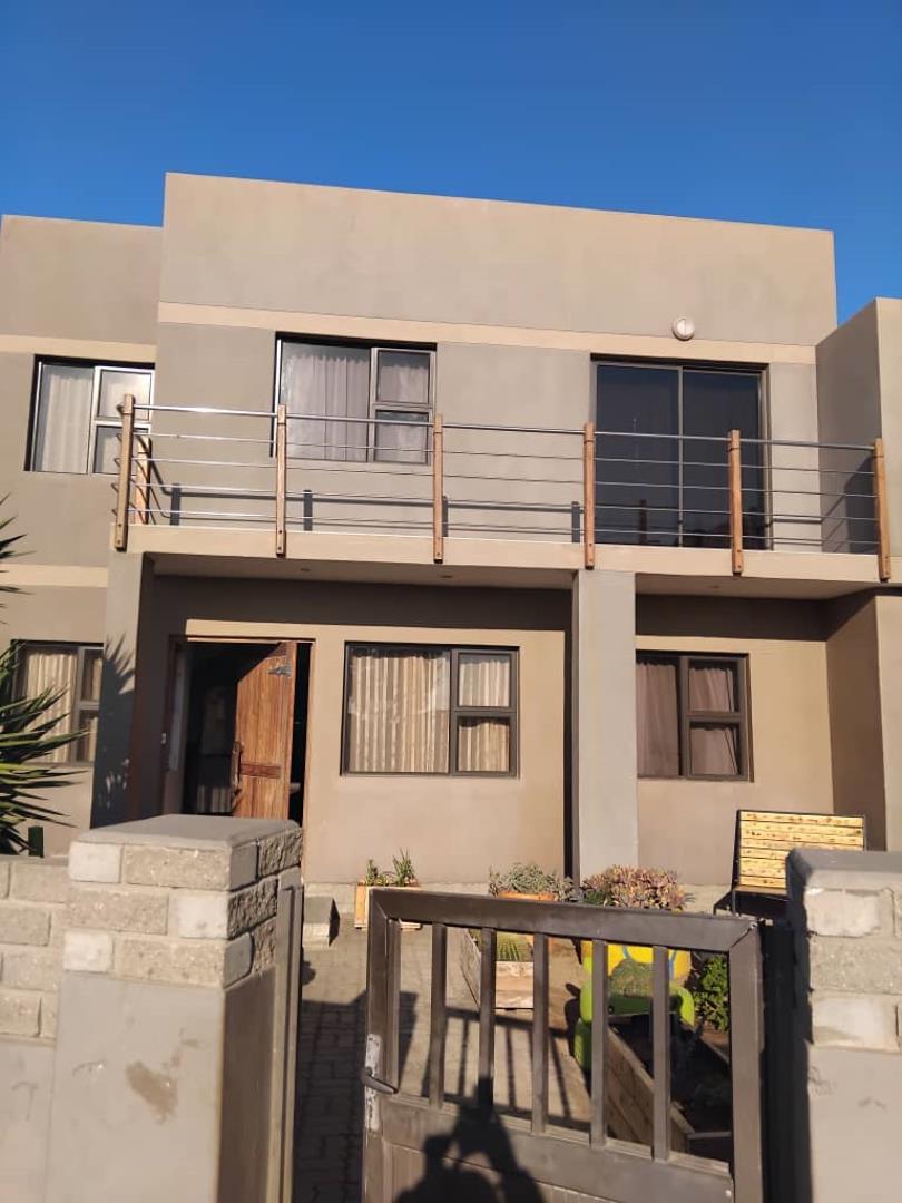 4 Bedroom House for Sale - Erongo