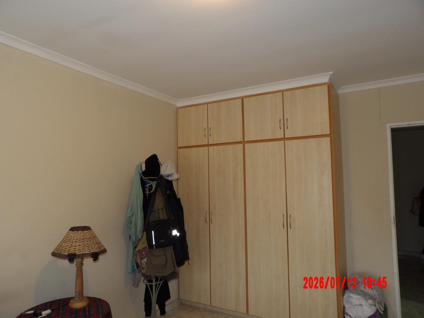 768547_100_0703.JPG